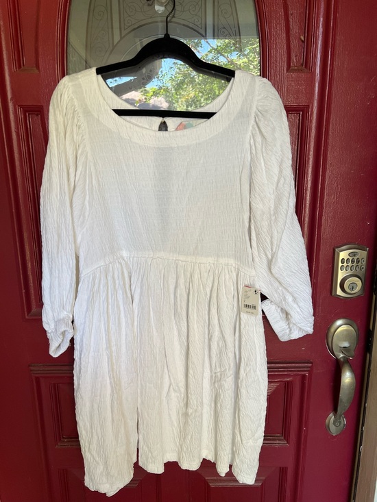 Free People Dresses & Skirts - Free People white mini beach dress. NWT